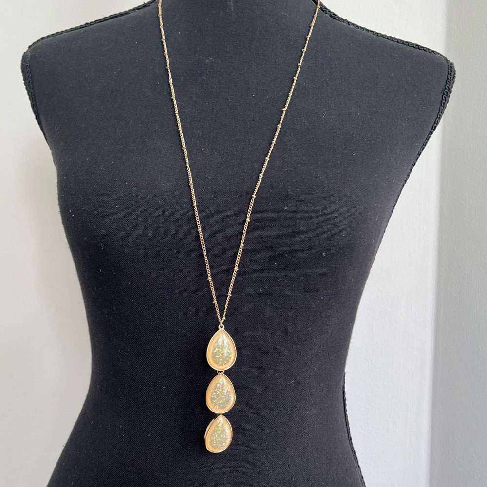 Teardrop Necklace